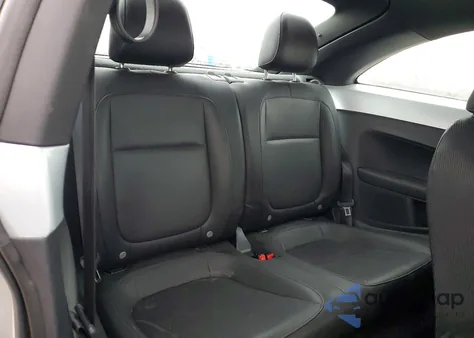 2014 Volkswagen Beetle из США, поврежденный, VIN 3VWJX7AT0EM629812